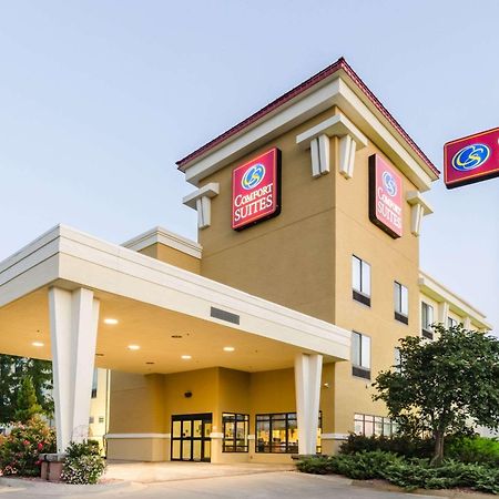 Comfort Suites Salina South Exterior foto
